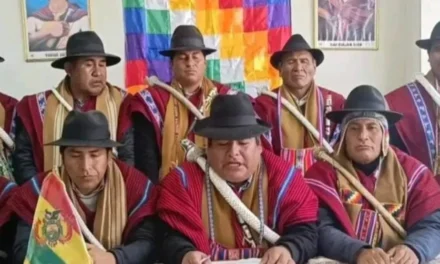 TÚPAC KATARI CONVOCA A AMPLIADO Y EVALÚA RETOMAR BLOQUEOS