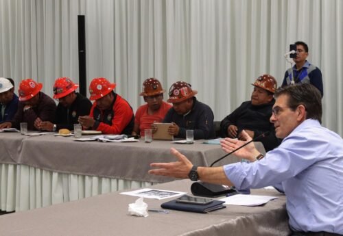VICEPRESIDENCIA RESPALDA MESA DE DIÁLOGO Y LLAMA A ALCANZAR ACUERDOS PARA PACIFICAR EL PAÍS