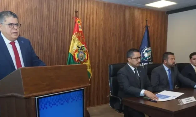 CÁMARA DE COMERCIO DEMANDARÁ A LA COB Y A TÚPAC KATARI POR DAÑOS A LA ECONOMÍA