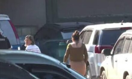 MUJER SUFRE ATRACO TRAS RETIRAR BS 1 MILLÓN DE UNA ENTIDAD FINANCIERA