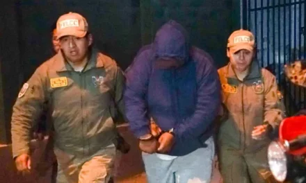 VICENTE SALAZAR ESPERA SU AUDIENCIA CAUTELAR TRAS PASAR LA NOCHE EN CELDAS POLICIALES