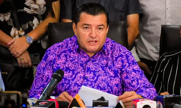 FISCALÍA REPROGRAMA LA DECLARACIÓN DE JHONNY FERNÁNDEZ PARA EL 3 DE AGOSTO