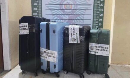 FELCN RASTREA MALETAS DEL CASO “NARCOMALETAS” Y RECUPERA CUATRO VENDIDAS EN FACEBOOK