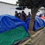 JÓVENES Y PADRES MANTIENEN VIGILIA EN EL COLMILAV Y EXIGEN ESPACIOS PARA LA PREMILITAR