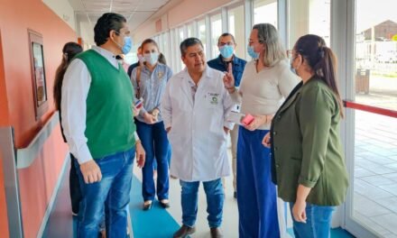 GOBERNACIÓN Y SALUD INSPECCIONAN HOSPITAL DE MONTERO PARA ACELERAR SU ENTREGA