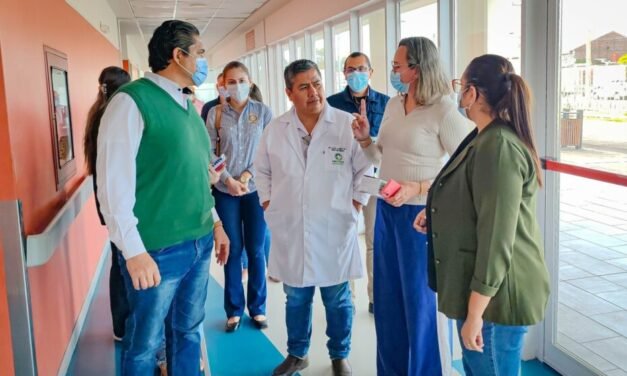 GOBERNACIÓN Y SALUD INSPECCIONAN HOSPITAL DE MONTERO PARA ACELERAR SU ENTREGA