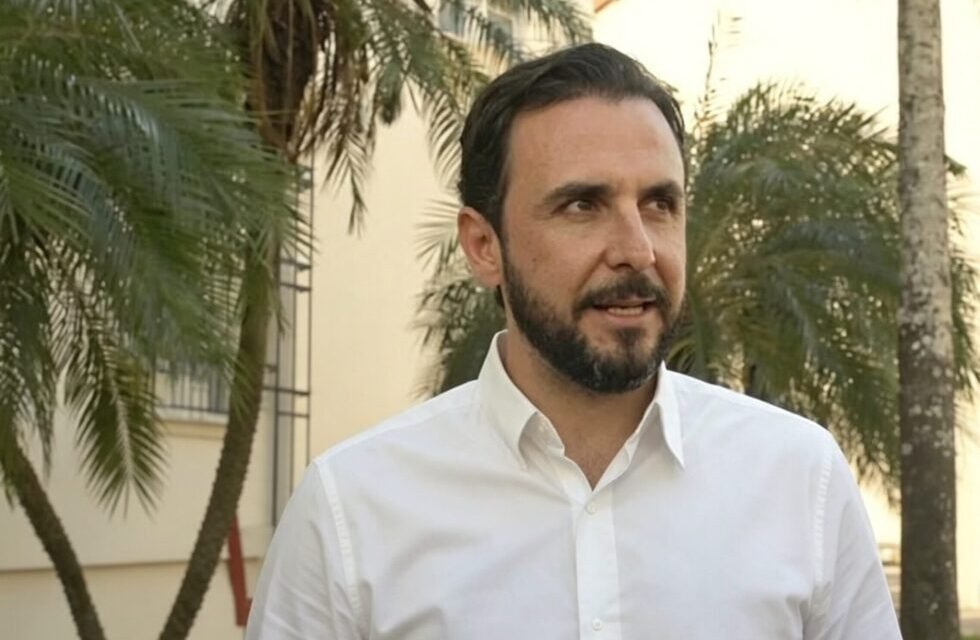 VELASCO PROPONE COPARTICIPACIÓN 50/50 PARA EVITAR PAROS EN SALUD