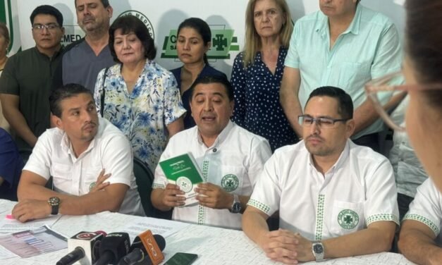 COLEGIO MÉDICO: «DIGITALIZAR LA ESCASEZ NO ES MODERNIZAR LA SALUD»