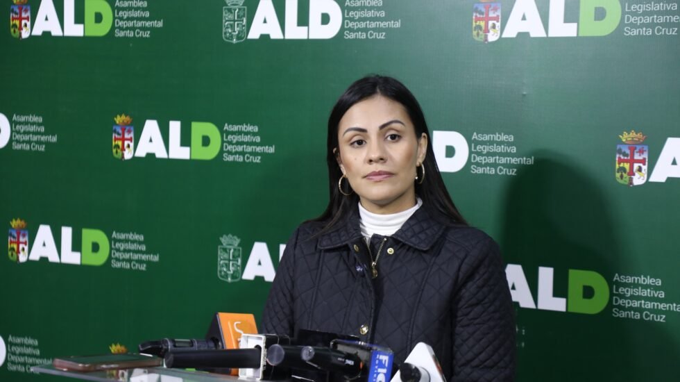 ASAMBLEA CRUCEÑA EXIGE AL GOBIERNO RETOMAR EL DEBATE DEL 50-50