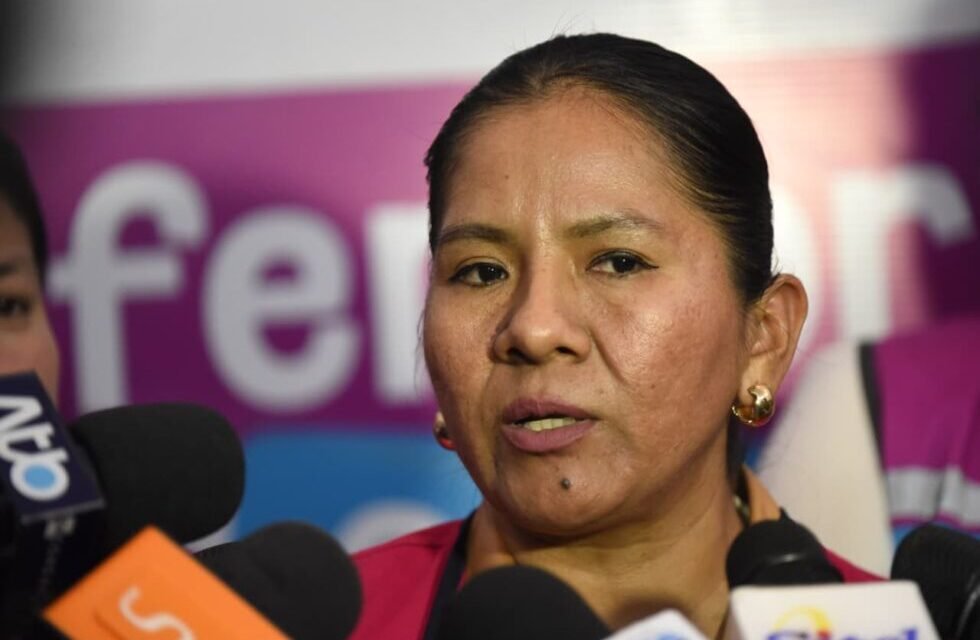 DEFENSORÍA RESGUARDA A CUATRO MENORES QUE INTENTABAN VIAJAR SIN AUTORIZACIÓN