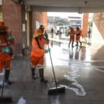 EMACRUZ CONCLUYE LIMPIEZA DE MÁS DE 300 UNIDADES EDUCATIVAS ANTES DEL RETORNO A CLASES