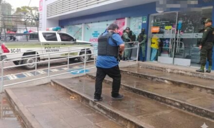 SUJETOS ARMADOS ATRACAN ENTIDAD FINANCIERA EN LA ZONA EQUIPETROL