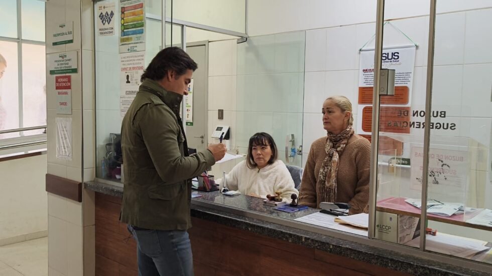 ALCALDE RATIFICA DESPIDOS Y AFIRMA QUE EL PARO DE SALUD ES «ILEGAL E INJUSTIFICADO»