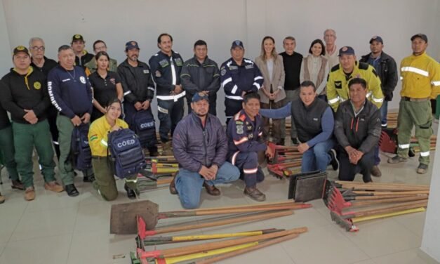 GOBERNACIÓN Y BOMBEROS VOLUNTARIOS ARTICULAN ACCIONES DE RESPUESTA ANTE INCENDIOS FORESTALES