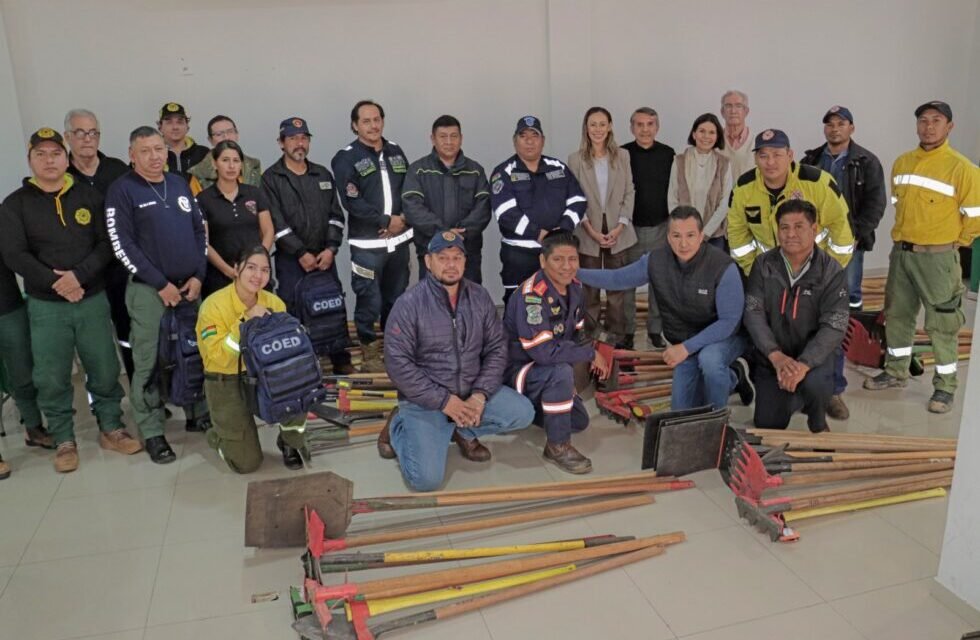 GOBERNACIÓN Y BOMBEROS VOLUNTARIOS ARTICULAN ACCIONES DE RESPUESTA ANTE INCENDIOS FORESTALES