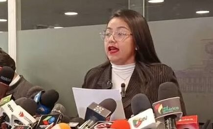 DIPUTADA DE LIBRE IMPULSA LEY PARA ELIMINAR BENEFICIOS DE DIRIGENTES SINDICALES