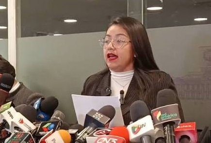 DIPUTADA DE LIBRE IMPULSA LEY PARA ELIMINAR BENEFICIOS DE DIRIGENTES SINDICALES