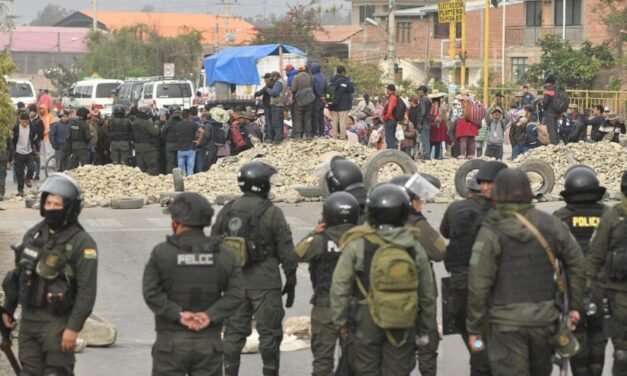 GOBIERNO DESTACA ACCIONAR POLICIAL SIN VÍCTIMAS CIVILES DURANTE 50 DÍAS DE BLOQUEOS