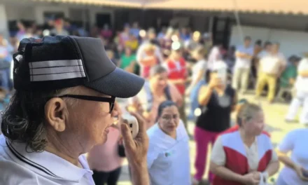 TRABAJADORES EN SALUD DEFIENDEN A «PIMPO» HURTADO ANTE CRÍTICAS DEL MUNICIPIO