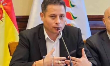LARA CRITICA QUE EL PRESIDENTE DEL TSJ NO ASISTIERA AL DIÁLOGO POR LA CRISIS JUDICIAL