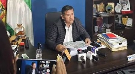 CHOFERES DAN 48 HORAS AL GOBIERNO PARA RESOLVER LA CRISIS DEL COMBUSTIBLE