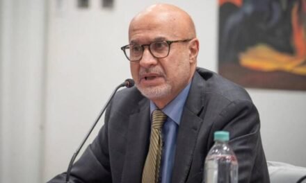 LUPO DESCARTA SU RENUNCIA, PERO ADMITE QUE PODRÍA HABER CAMBIOS EN EL GABINETE