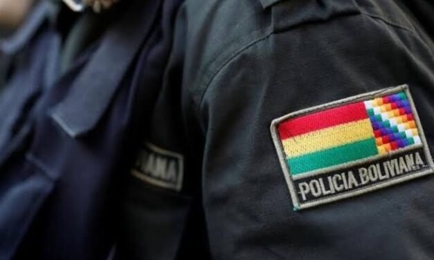 POLICÍAS ACUSADOS DE EXTORSIÓN ENFRENTARÁN PROCESOS PENAL Y DISCIPLINARIO
