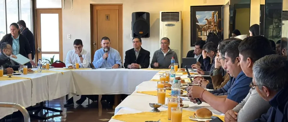 CONFEAGRO Y GOBIERNO ANALIZAN REACTIVACIÓN ECONÓMICA