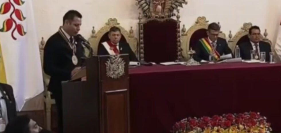 «NO SE PUEDE GOBERNAR MINTIENDO»: EDMAN LARA LANZA DURO MENSAJE AL GOBIERNO EN EL 6 DE AGOSTO