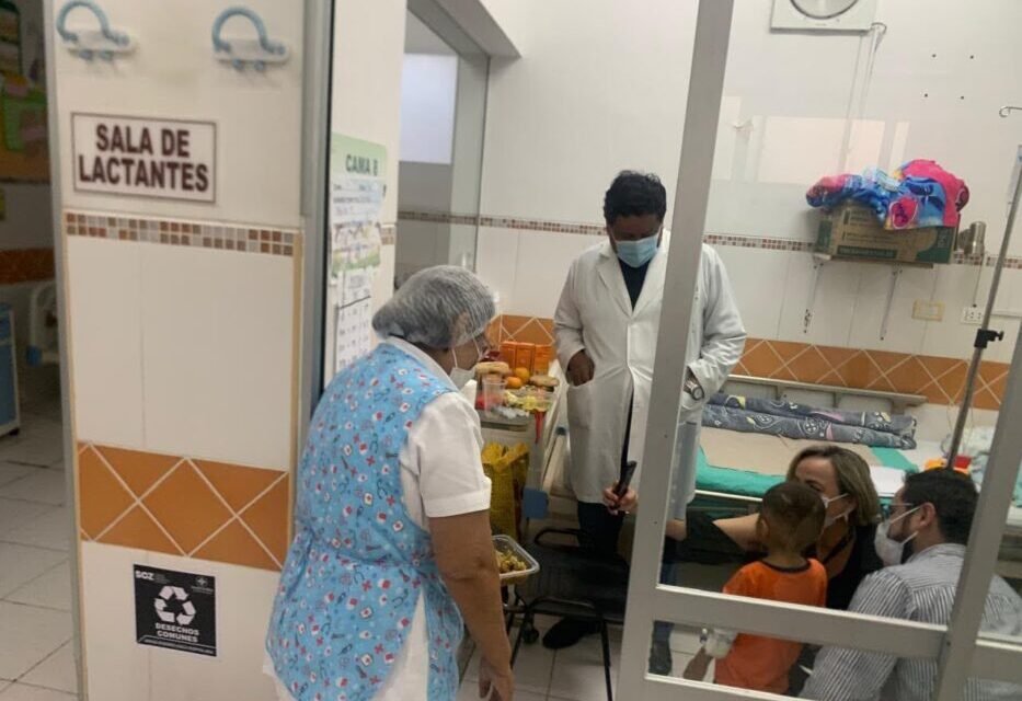 VICEMINISTERIO GESTIONA HOGAR PARA NIÑO ABANDONADO EN EL HOSPITAL DE NIÑOS DE SANTA CRUZ