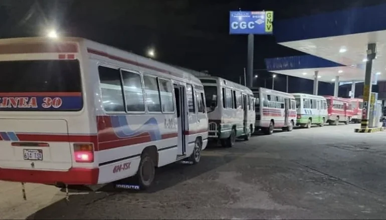 TRANSPORTE PÚBLICO DECLARA ESTADO DE EMERGENCIA POR CRISIS DEL DIÉSEL