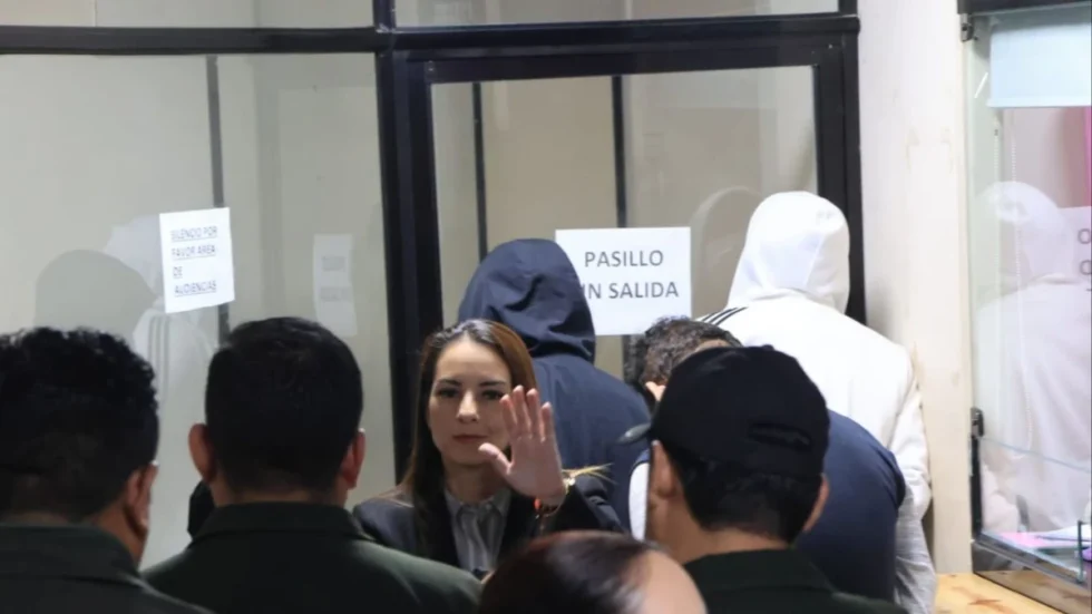 LAURA ROJAS OBTIENE ARRESTO DOMICILIARIO EN CASO MALETAS, PERO SEGUIRÁ EN PALMASOLA
