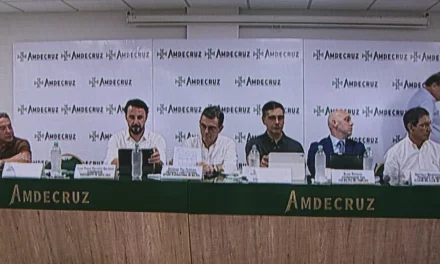 PAZ Y ALCALDES FIRMAN CONVENIO PARA EJECUTAR 51 UNIDADES EDUCATIVAS