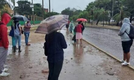 FRENTE FRÍO GOLPEA A SANTA CRUZ CON LLUVIAS Y VIENTOS DE HASTA 50 KM/H