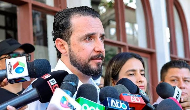 VELASCO: “ESTO NO PUEDE SEGUIR ASÍ”, Y ANUNCIA PLAN PARA TRAER COMBUSTIBLE