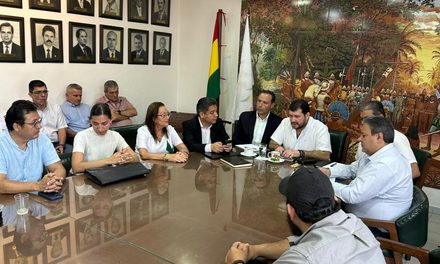 COMITÉ PRO SANTA CRUZ EVALÚA COMPROMISOS DE YPFB Y DEFINE SI PEDIRÁ ASAMBLEA DE LA CRUCEÑIDAD