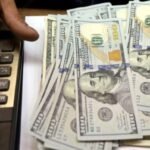 EL DÓLAR SIGUE BAJANDO Y LLEGA A BS 11,77
