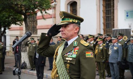 MIRKO SOKOL PRESENTA SU RENUNCIA COMO COMANDANTE GENERAL DE LA POLICÍA