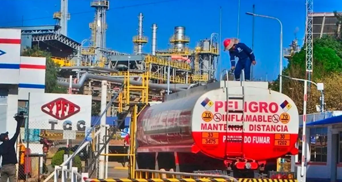 GOBIERNO DUPLICA A BS 2.000 MILLONES LOS RECURSOS DEL TGN PARA IMPORTAR COMBUSTIBLES EN EL 2027