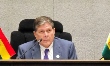 INTERPELACIÓN: MINISTRO DE HIDROCARBUROS ADMITE DEUDA MILLONARIA Y DENUNCIA FALLAS EN YPFB