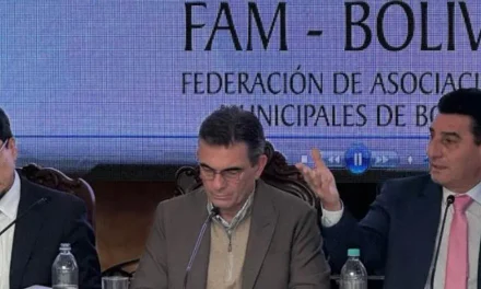 CONCLUYÓ ENCUENTRO ENTRE PAZ Y ALCALDES CON DEMANDAS POR EL DIÉSEL Y EL 50/50