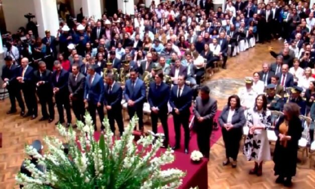 PAZ RECONFIGURA SU GABINETE Y REDUCE DE 14 A 12 LOS MINISTERIOS DEL EJECUTIVO