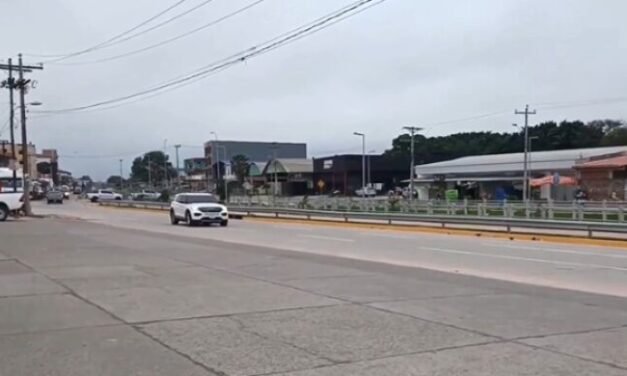 ALCALDÍA HABILITA EL 8VO ANILLO DOBLE VÍA A LA GUARDIA Y AMPLÍA FRENTES DE OBRAS VIALES