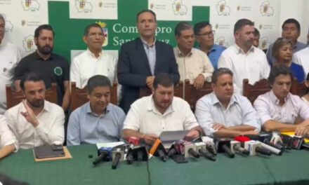 CÍVICOS, GOBIERNO Y YPFB ACUERDAN DIEZ MEDIDAS PARA FRENAR LA CRISIS DE COMBUSTIBLES
