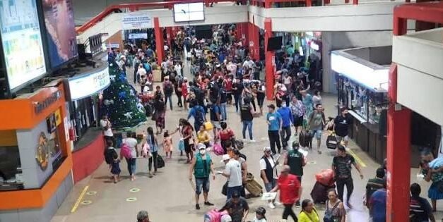 FERIADO LARGO: AUMENTA LA DEMANDA DE PASAJES Y SUBEN LOS PRECIOS HACIA ALGUNOS DESTINOS