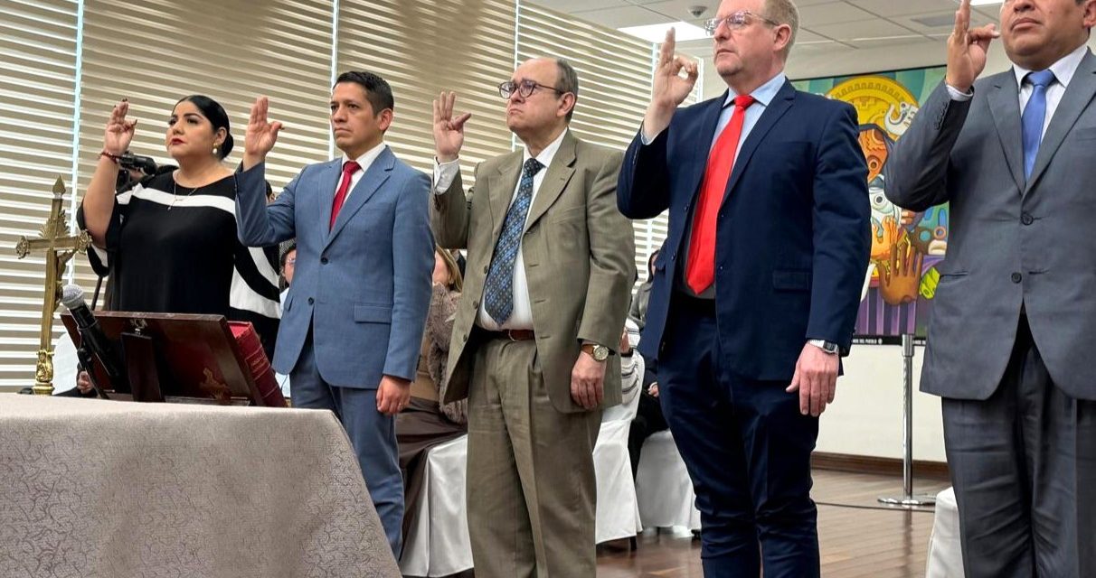 CUATRO VICEMINISTROS SON RATIFICADOS Y UNO NUEVO ASUME FUNCIONES EN EL EJECUTIVO