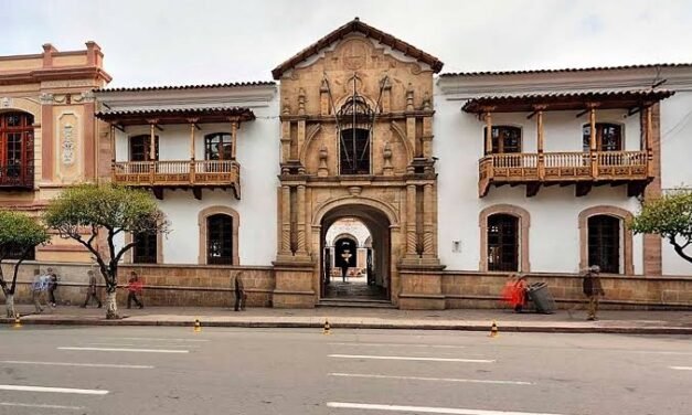 CASA DE LA LIBERTAD ALBERGARÁ CUATRO SESIONES DE HONOR POR EL 6 DE AGOSTO