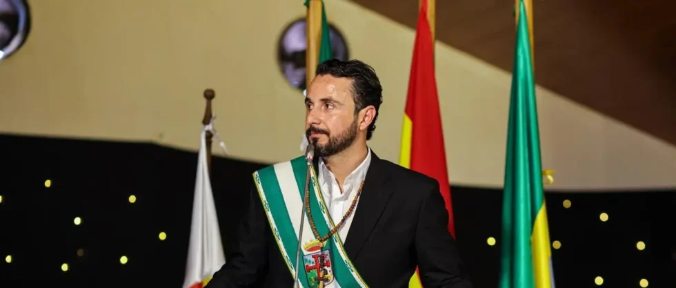 VELASCO RESPALDA AL MINISTERIO PÚBLICO Y PIDE INVESTIGAR EL CASO CERIMEDO SIN PRESIONES