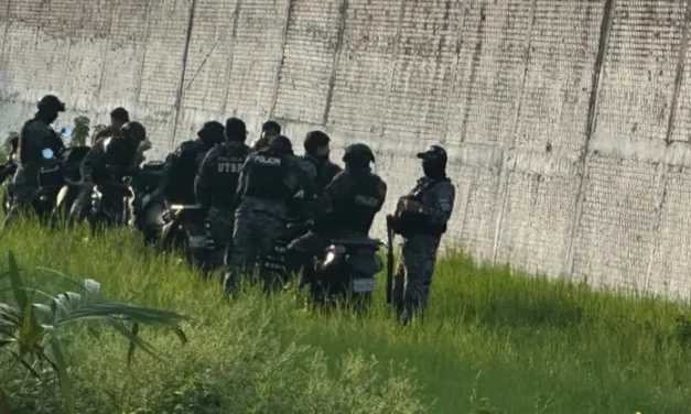 TRES POLICÍAS SON APREHENDIDOS TRAS LA FUGA DE DOS REOS BRASILEÑOS DE PALMASOLA