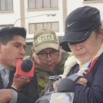 EXDIRECTORA JURÍDICA DE YPFB LLEGA A LA FELCC DE LA PAZ Y FISCALÍA PEDIRÁ SU DETENCIÓN PREVENTIVA